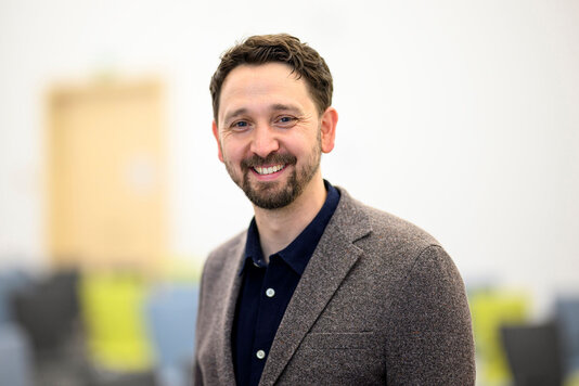 portrait photo of Florian Fastenrath