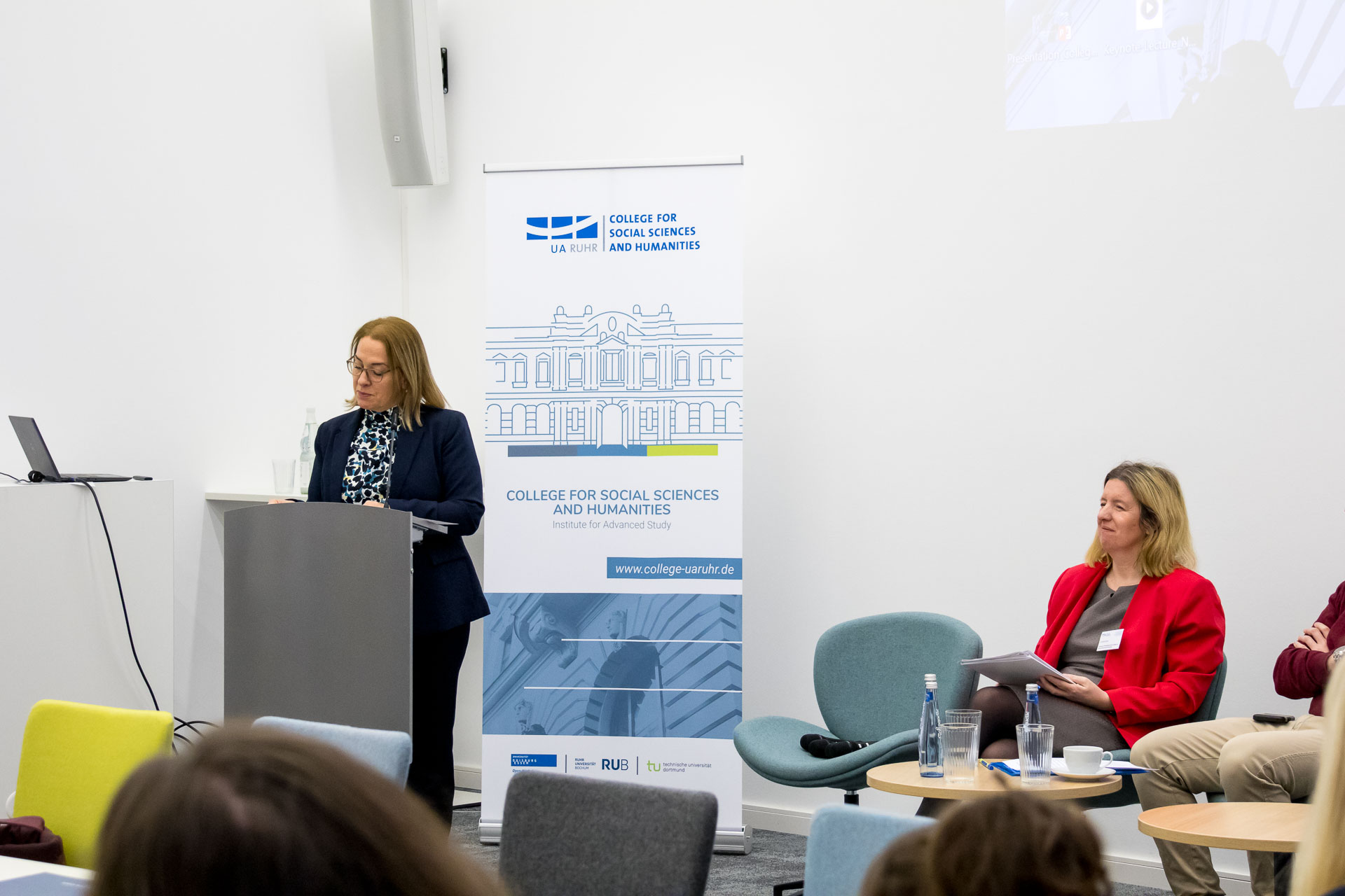 photo from the workshop 'Perpetrator Memory in Spanish culture', speaker presenting